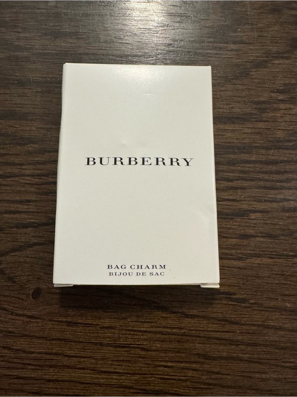 NWT - Burberry Gold Open Heart Keyring or bag charm with Pink Bow - Picture 6 of 9
